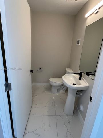 25707 SW 144th Ave 25707, Homestead, FL 33032