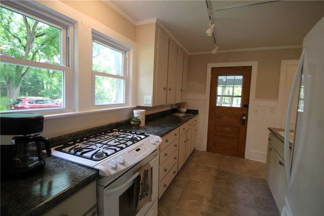 337 Mendon Road, Pittsford, NY 14534
