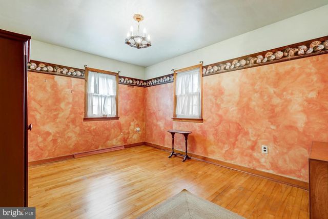 753 WALNUT ST, New Holland, PA 17557