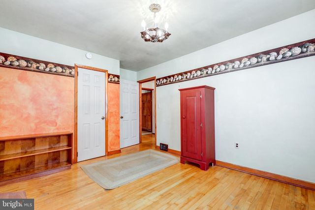 753 WALNUT ST, New Holland, PA 17557