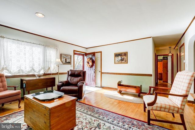 753 WALNUT ST, New Holland, PA 17557