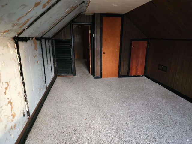 3217 Anderson Avenue, Manhattan, KS 66503