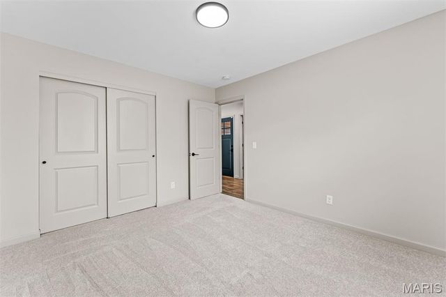 690 Glen Eagle Drive, Troy, MO 63379