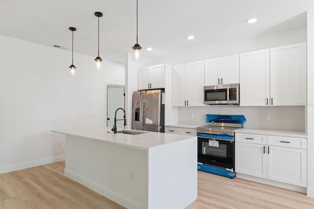 15010 SW 24TH CIRCLE, Ocala, FL 34473