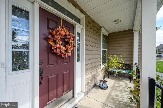 7 PASTEUR CT, East Windsor, NJ 08520