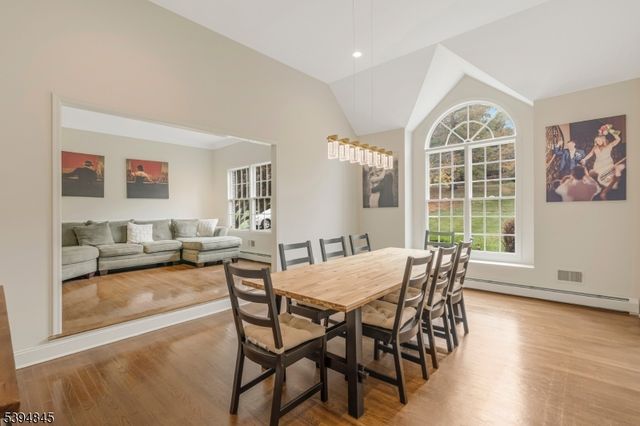 61 Christy Dr, Warren Twp., NJ 07059