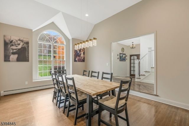 61 Christy Dr, Warren Twp., NJ 07059