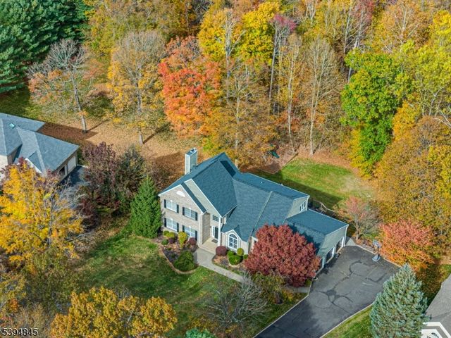 61 Christy Dr, Warren Twp., NJ 07059