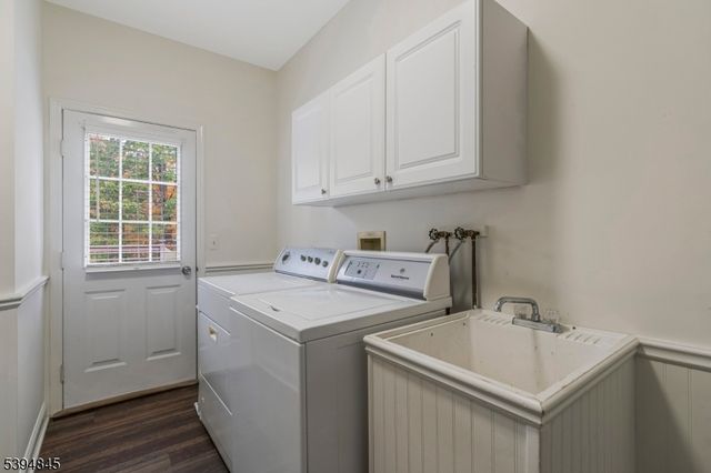 61 Christy Dr, Warren Twp., NJ 07059