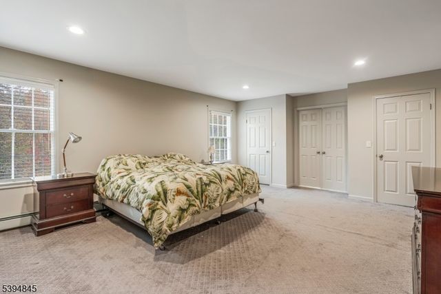 61 Christy Dr, Warren Twp., NJ 07059