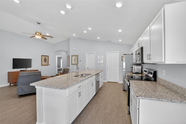 134 EAGLE SUMMIT DRIVE, Ruskin, FL 33570