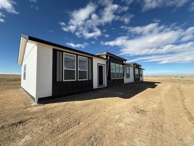 5117 Pass Me By Road, Strasburg, CO 80136