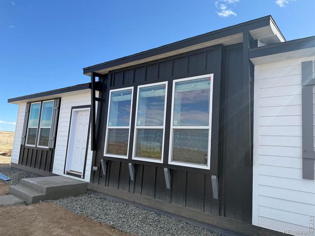 5117 Pass Me By Road, Strasburg, CO 80136