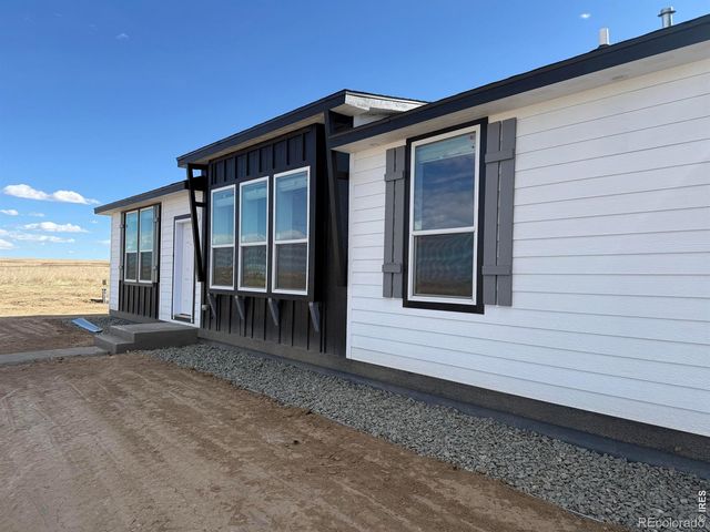 5117 Pass Me By Road, Strasburg, CO 80136