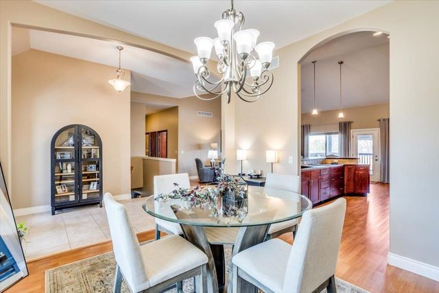 48 Stevie Ct., Goddard, KS 67052