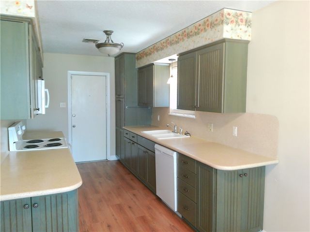 538 Vega Dr, Corpus Christi, TX 78418