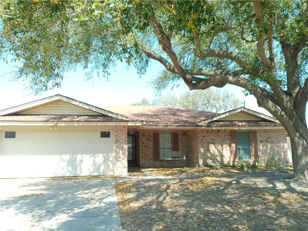 538 Vega Dr, Corpus Christi, TX 78418