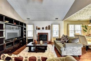 3940 Piper Glen Drive, Buford, GA 30519