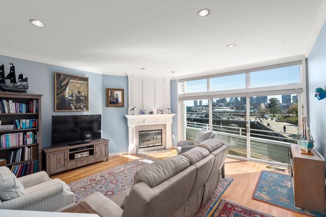 65 Constellation Wharf 65, Boston, MA 02129