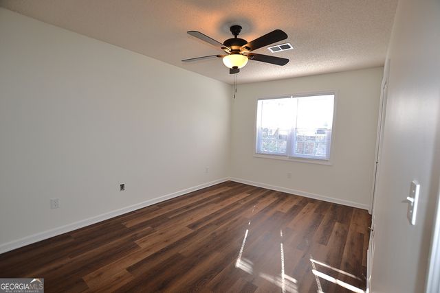 2085 Sand Wedge Circle NW, Kennesaw, GA 30144