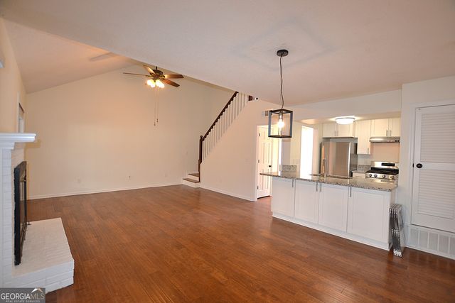 2085 Sand Wedge Circle NW, Kennesaw, GA 30144