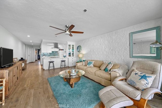 615 Esplanade 504, Redondo Beach, CA 90277