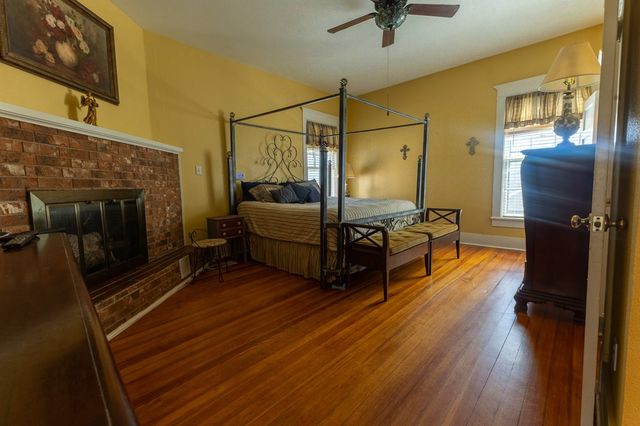 1115 Austin St, Coleman, TX 76834