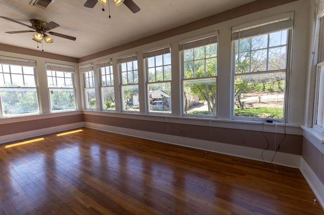 1115 Austin St, Coleman, TX 76834