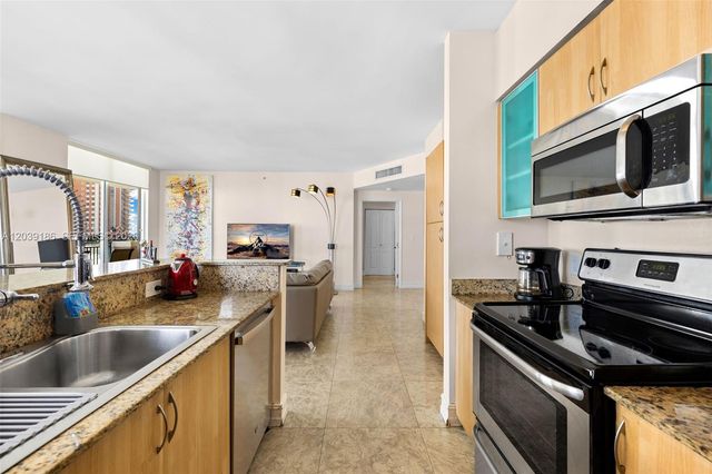 17555 Atlantic Blvd 708, Sunny Isles Beach, FL 33160