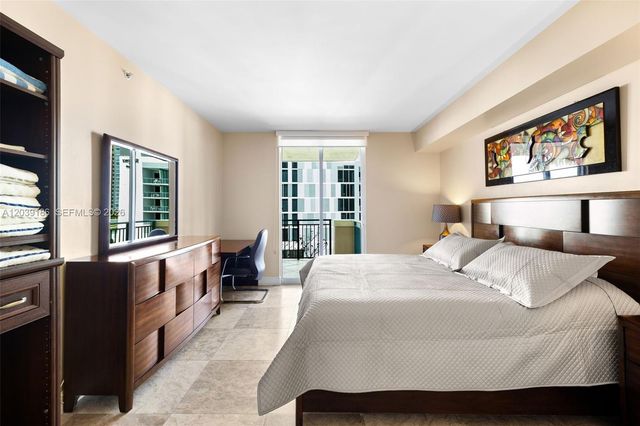 17555 Atlantic Blvd 708, Sunny Isles Beach, FL 33160