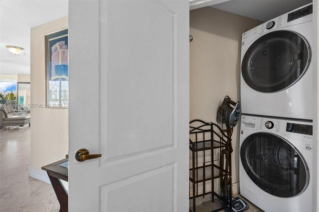 17555 Atlantic Blvd 708, Sunny Isles Beach, FL 33160