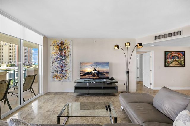 17555 Atlantic Blvd 708, Sunny Isles Beach, FL 33160