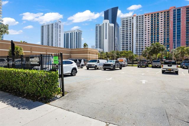 17555 Atlantic Blvd 708, Sunny Isles Beach, FL 33160