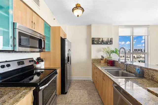 17555 Atlantic Blvd 708, Sunny Isles Beach, FL 33160