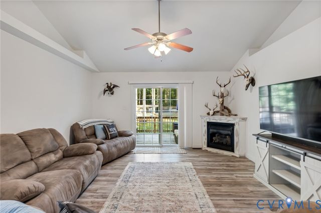 7195 Railroad Bed Rd, Sussex, VA 23830