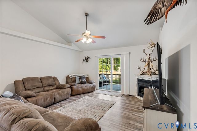 7195 Railroad Bed Rd, Sussex, VA 23830