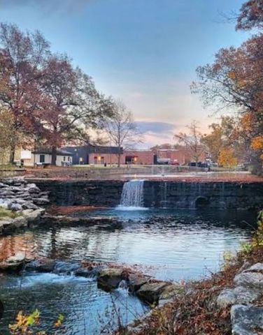 13149 Wallys Way, Siloam Springs, AR 72734