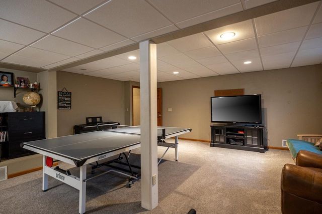 2702 E CORRIDOR DRIVE, Appleton, WI 54913