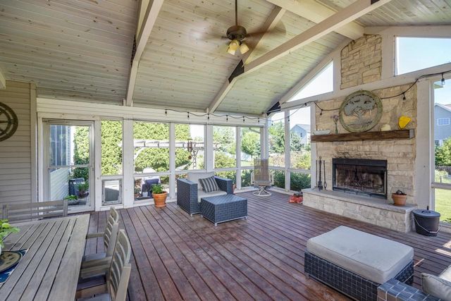 2702 E CORRIDOR DRIVE, Appleton, WI 54913
