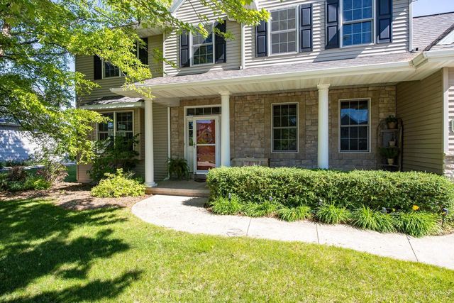2702 E CORRIDOR DRIVE, Appleton, WI 54913