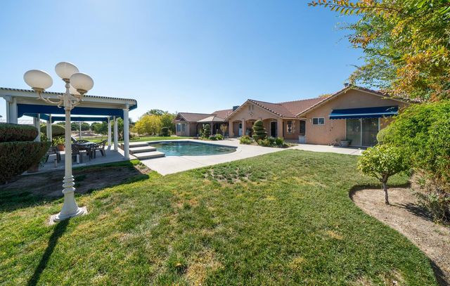 16861 Paula Road, Madera, CA 93636