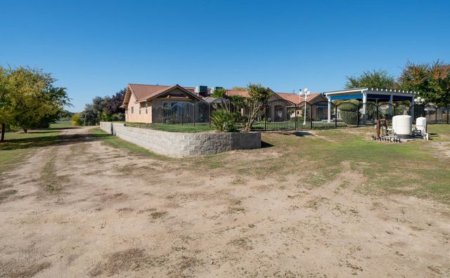 16861 Paula Road, Madera, CA 93636