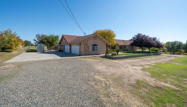 16861 Paula Road, Madera, CA 93636