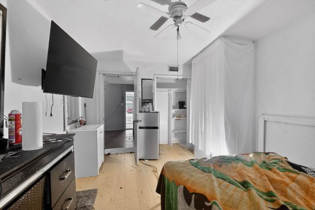 522 Phillip Street, Mesquite, TX 75149