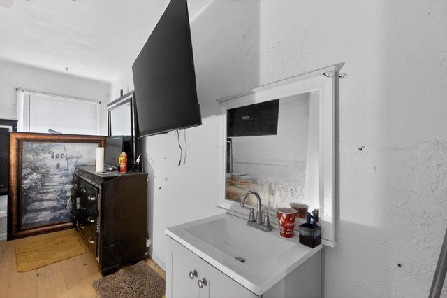 522 Phillip Street, Mesquite, TX 75149