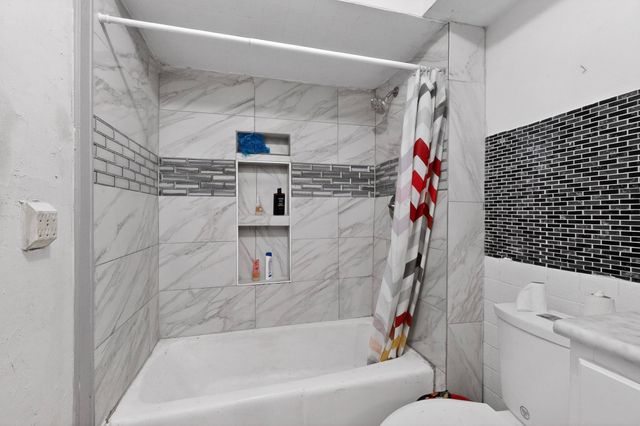 522 Phillip Street, Mesquite, TX 75149