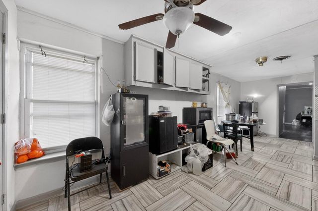 522 Phillip Street, Mesquite, TX 75149