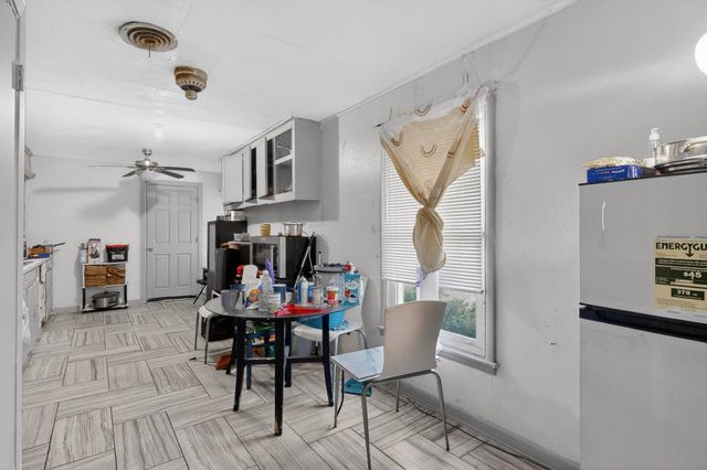 522 Phillip Street, Mesquite, TX 75149