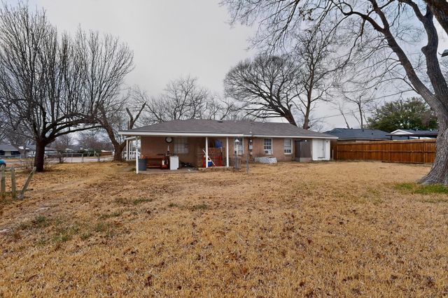 522 Phillip Street, Mesquite, TX 75149