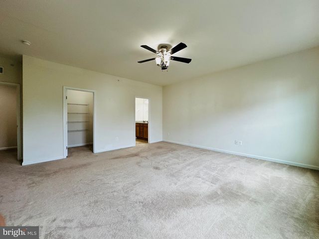 7396 BRUNSON CIR, Gainesville, VA 20155